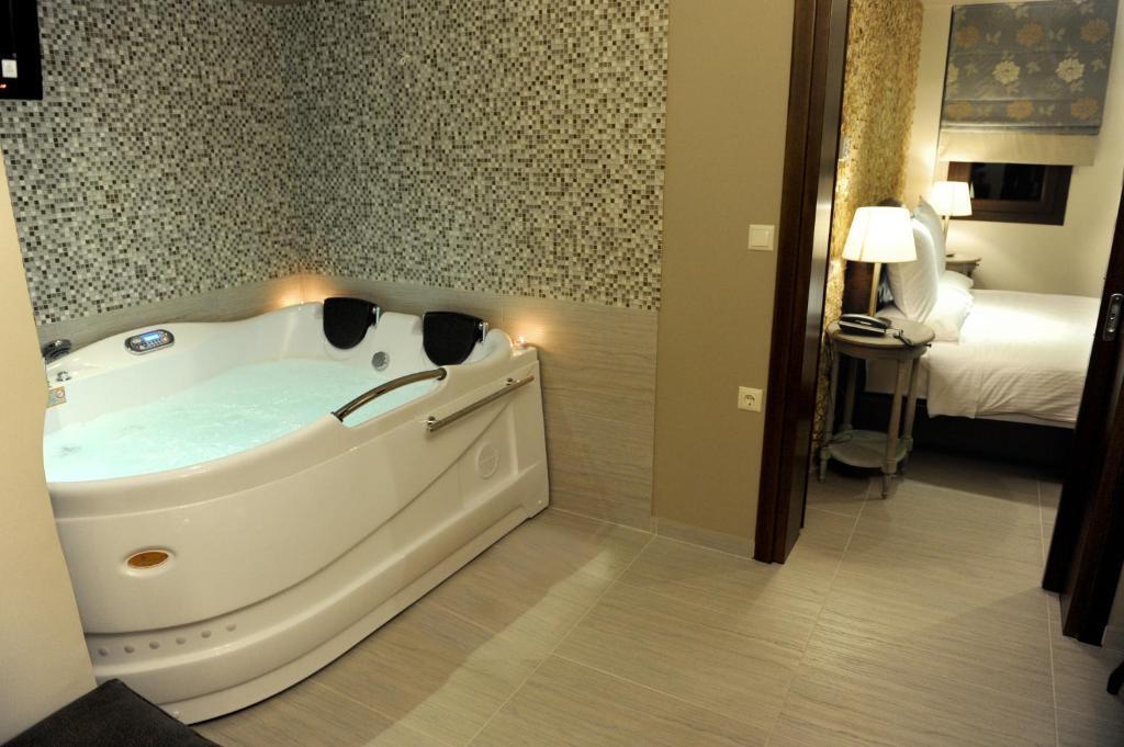Agapi Luxury Hotel Káto Loutrákion Pokoj fotografie